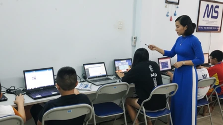 Lớp tin học trẻ Em hè 2025